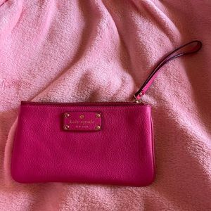 PINK kate spade wristlet!! Stands out 💖💖